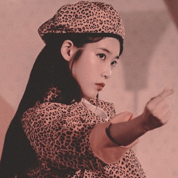 uaena profile | Padlet